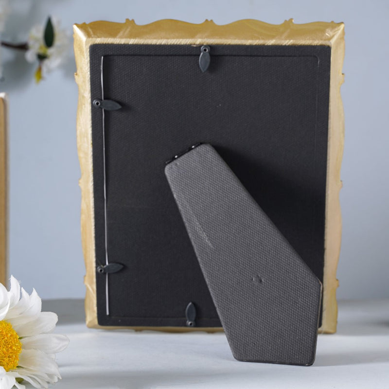 Classic Vintage Photo Frame - Picture frames and photo frames online | Home decoration items