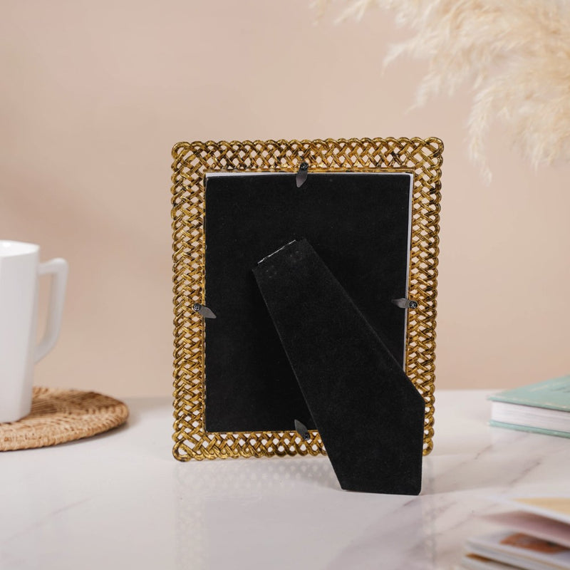Golden Helical Photo Frame - Picture frames and photo frames online | Living room decoration items