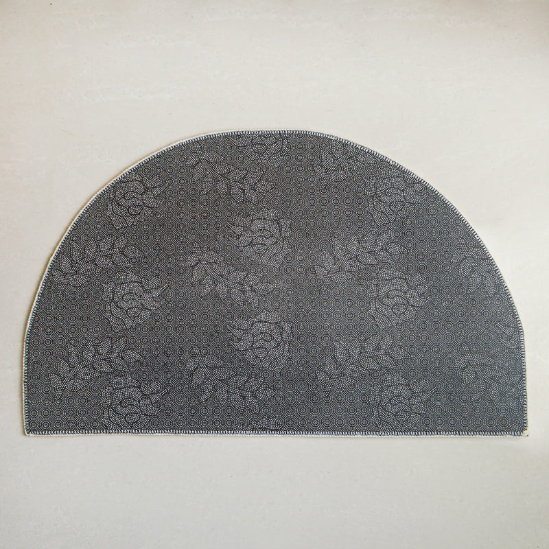 Small Flowers Semicircle Rug