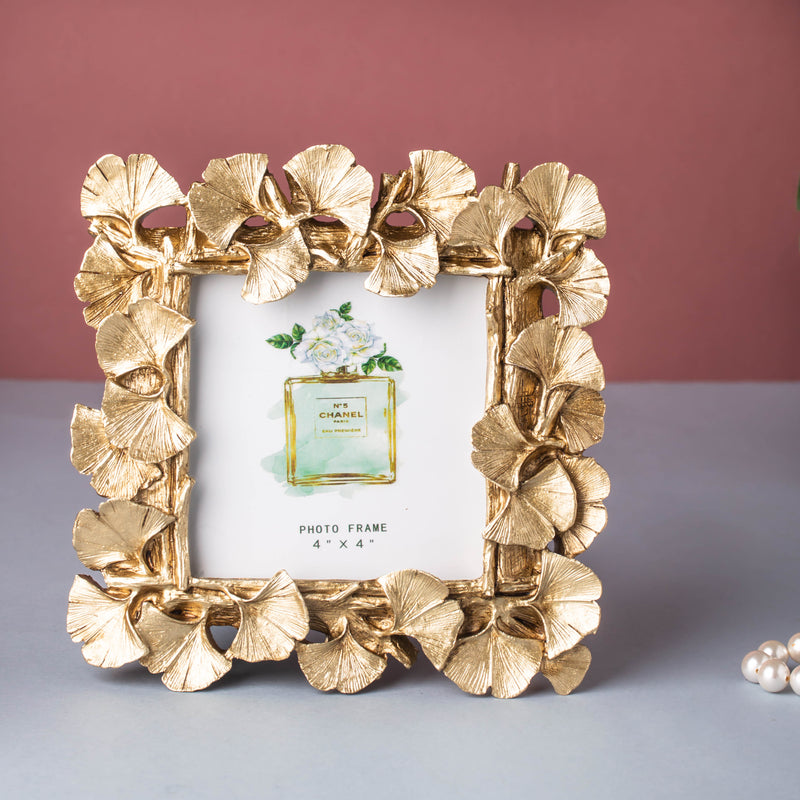 MAGNIFIQUE Leaf Photo Frame - Gold (S) - Picture frames and photo frames online | Home decoration items