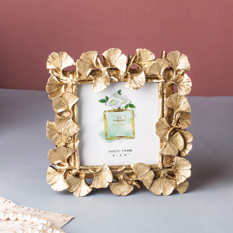 MAGNIFIQUE Leaf Photo Frame - Gold (S) - Picture frames and photo frames online | Home decoration items