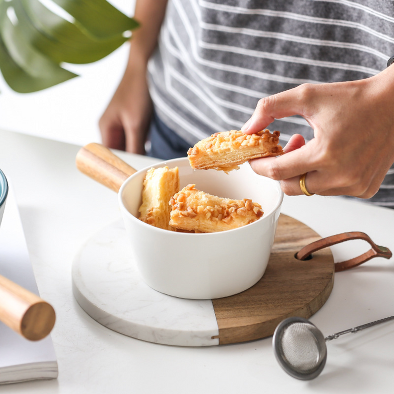 MAGNIFIQUE Bowl With Bamboo Handle Large - Soup bowl, serving bowls, noodle bowl, snack bowl, popcorn bowls | Bowls for dining & home decor