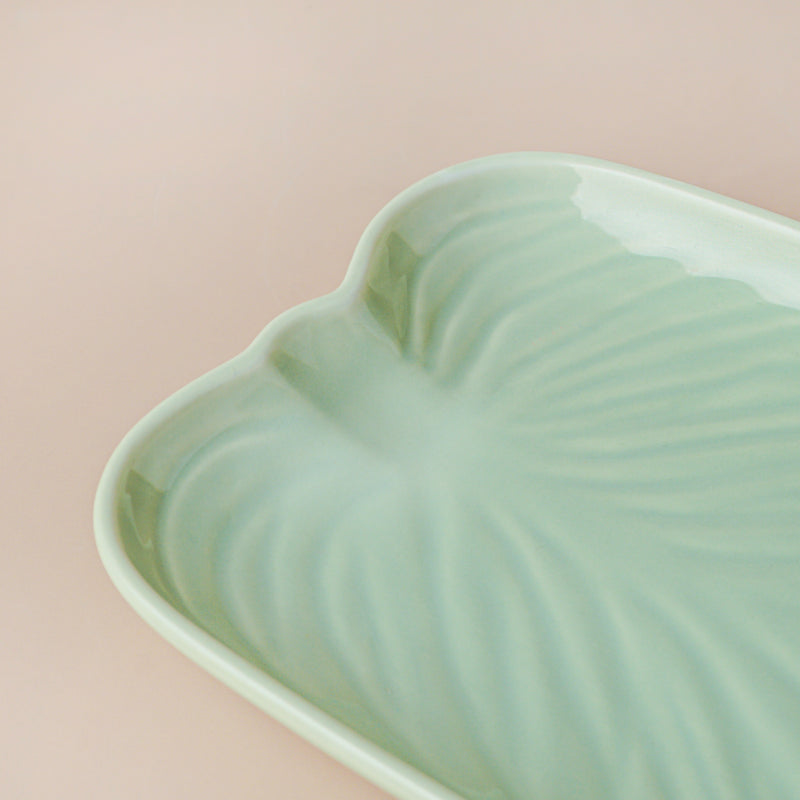 Taro Leaf Platter 10 Inch - Ceramic platter, serving platter, fruit platter | Plates for dining table & home decor