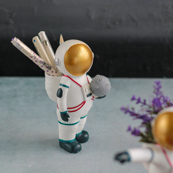 Astronaut Planter - Showpiece | Home decor item | Room decoration item