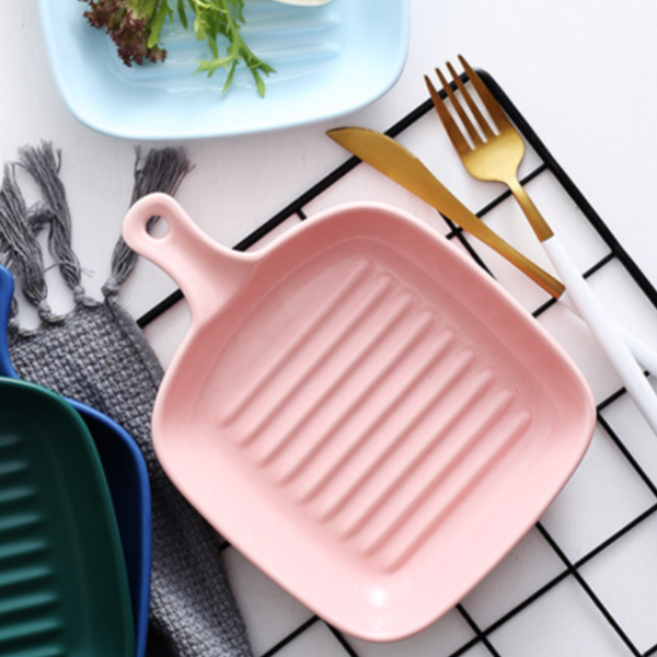 Ribbed Ceramic Baking Plate With Handle Glossy Pink 250 ml - Baking Tray