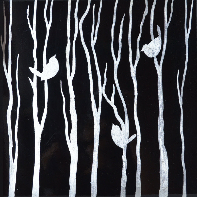 LACQUER box with bird design - black and white