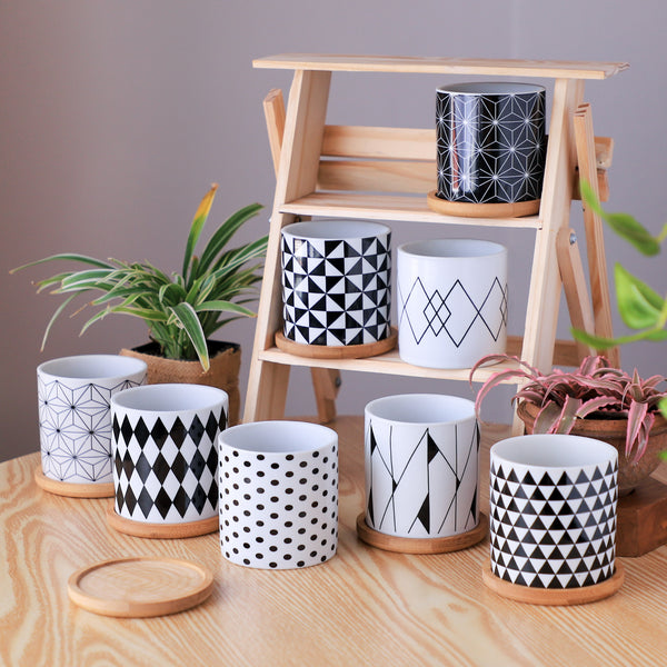 Black And White Planter - Indoor planters and flower pots | Home decor items