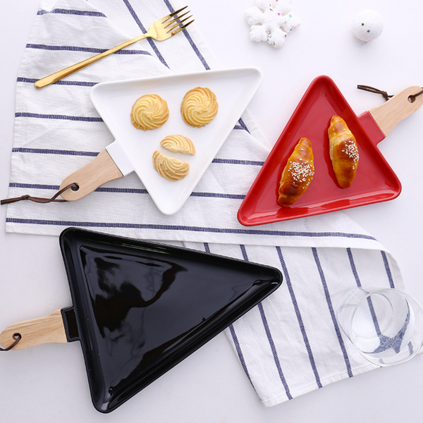 Black Triangle Plate Large - Ceramic platter, serving platter, fruit platter | Plates for dining table & home decor