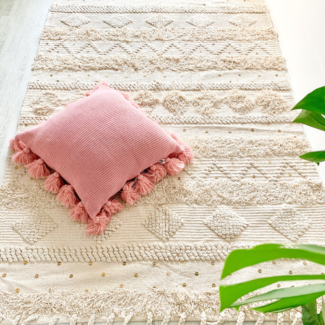 Boho White Rugs Online - Premium Rug | Nestasia