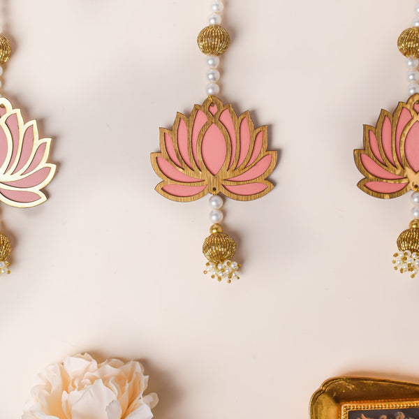 Peach Lotus Wall Hanging Set Of 4