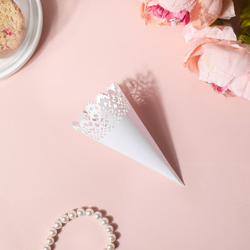 White Sprinkler Paper Bucket