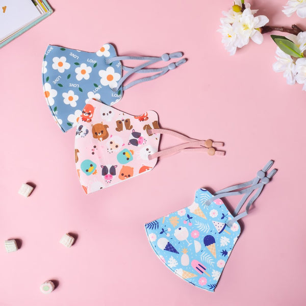 Daisy Print Face Mask With Adjustable Straps Blue Set Of 2