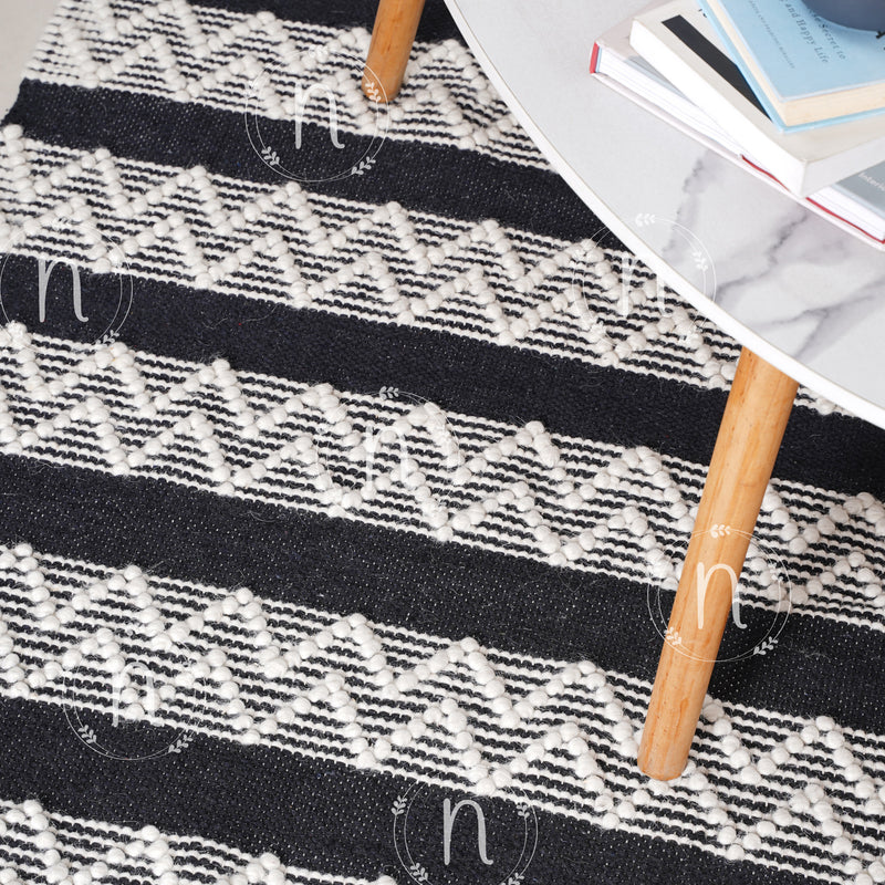 Clover Black and White Rug