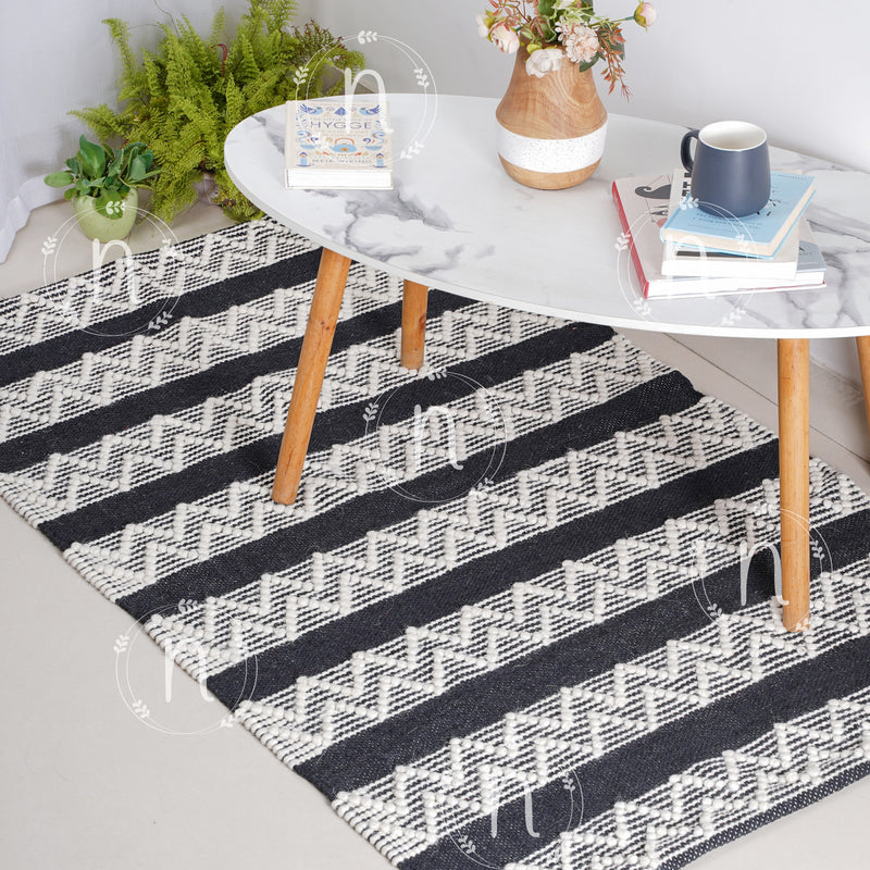 Clover Black and White Rug