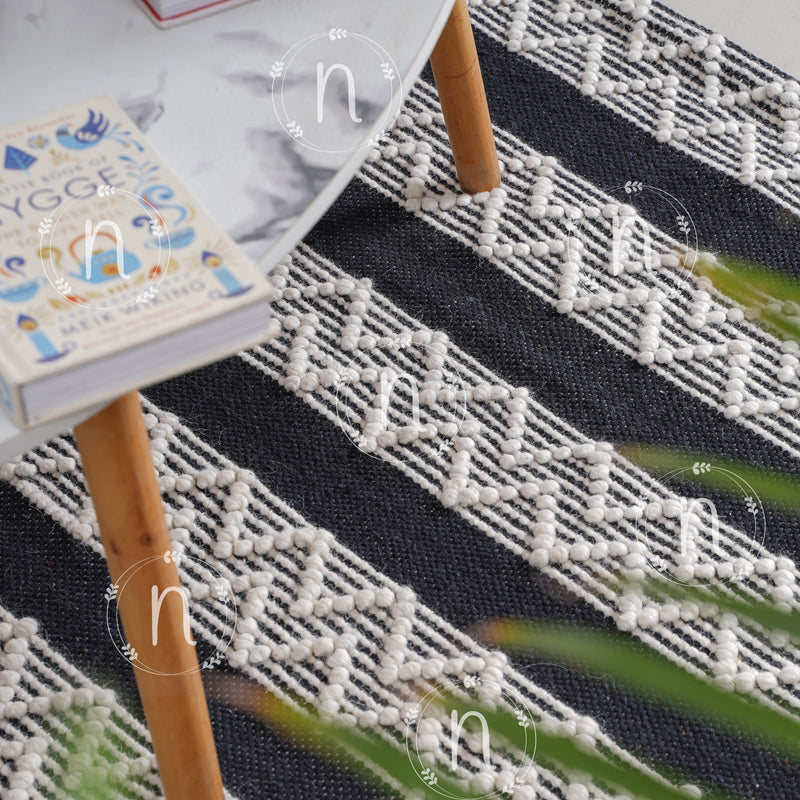 Clover Black and White Rug