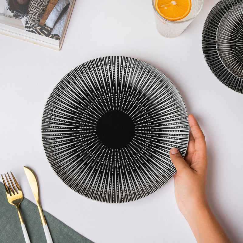 Philocaly Linear Patterned Ceramic Dinner Plate Black 10 Inch - Serving plate, snack plate, ceramic dinner plates| Plates for dining table & home decor