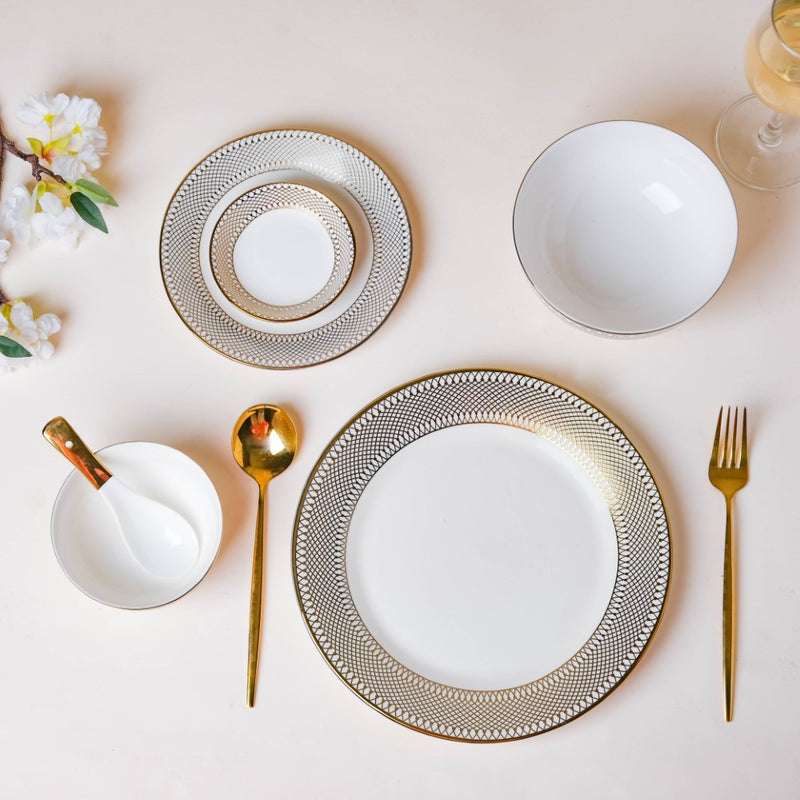 Aurelea 33 Piece Dinner Set For 6