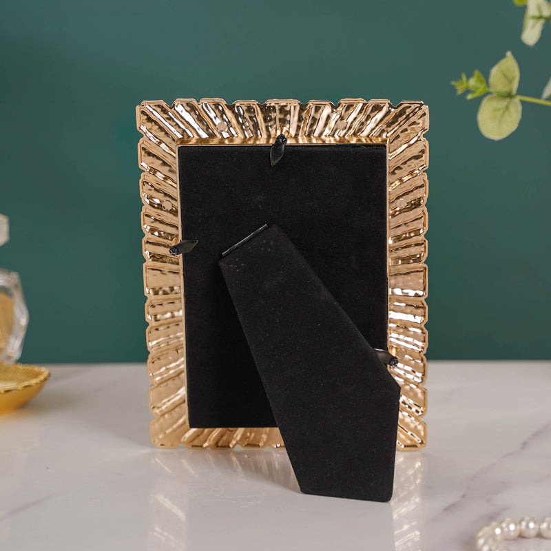 Golden Manzoku Photo Frame - Picture frames and photo frames online | Living room decoration items