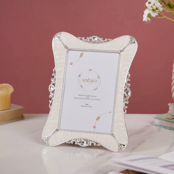 White Vintage Photo Frame - Picture frames and photo frames online | Table decor and home decor online
