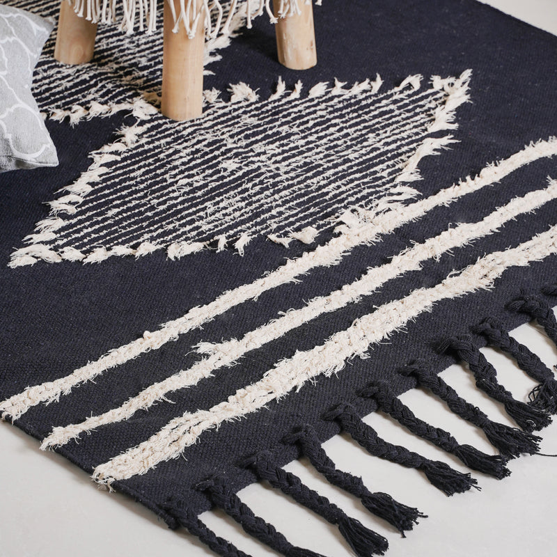 Black Handwoven Carpet for Living Room