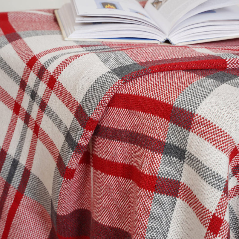 Plaid blanket