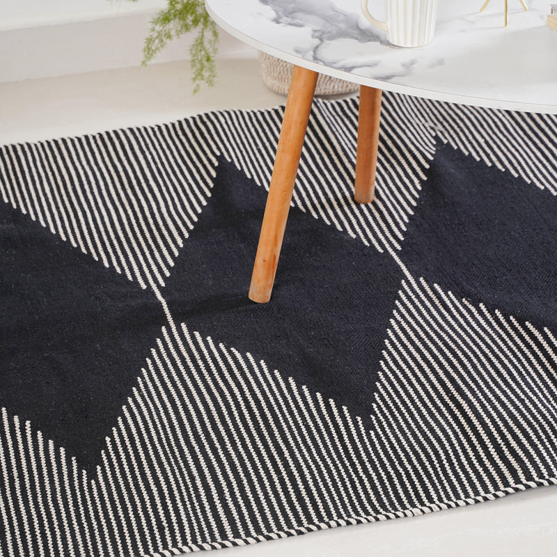 Black Diamond Rug for Living Room