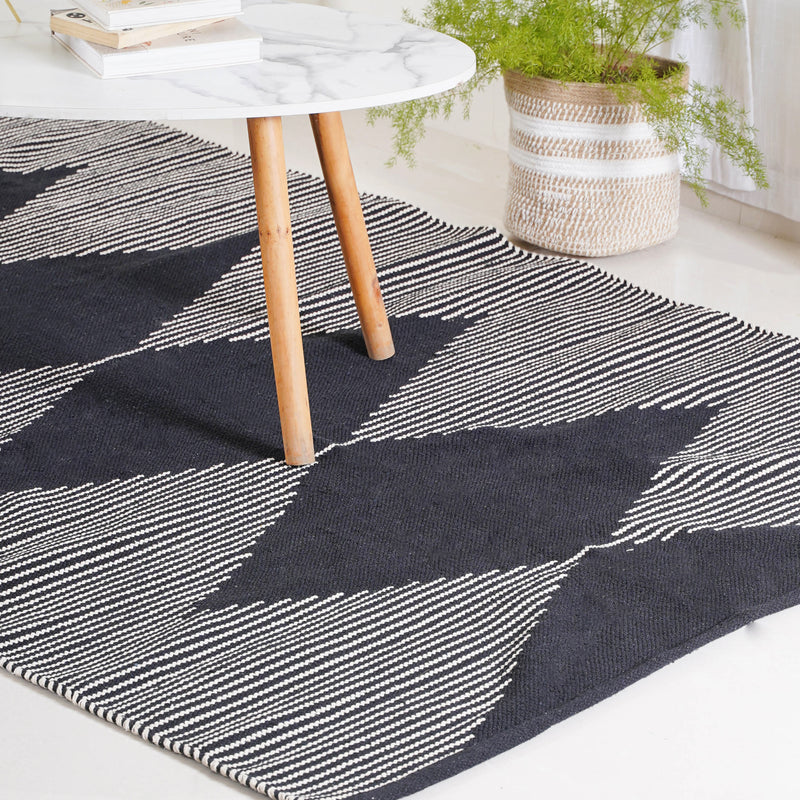 Black Diamond Rug for Living Room