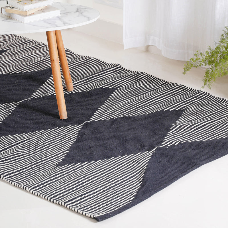 Black Diamond Rug for Living Room