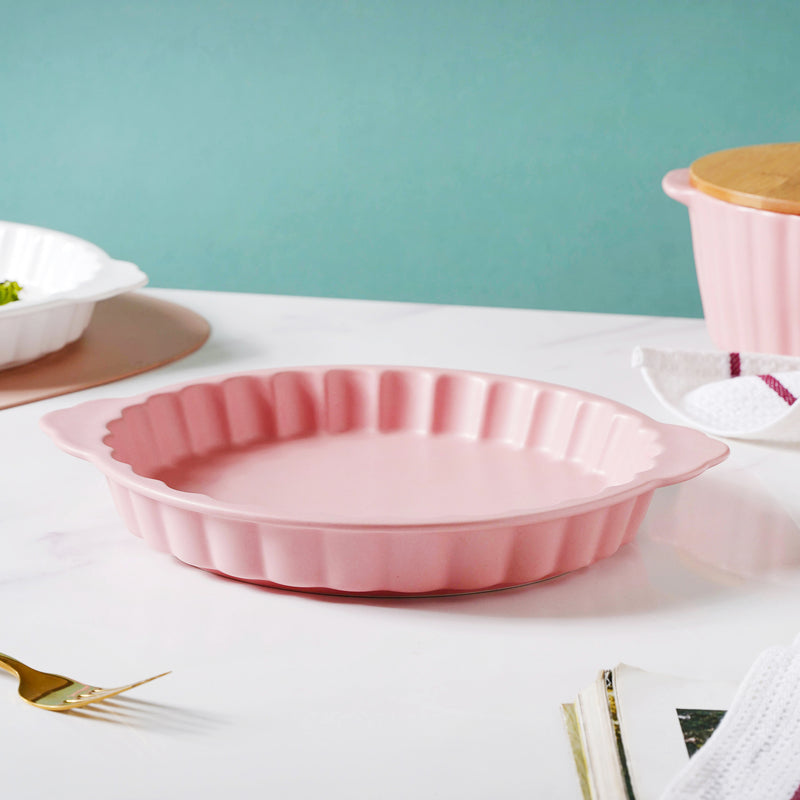 Very Berry Pink Baking Tray 10 Inch - Baking Dish