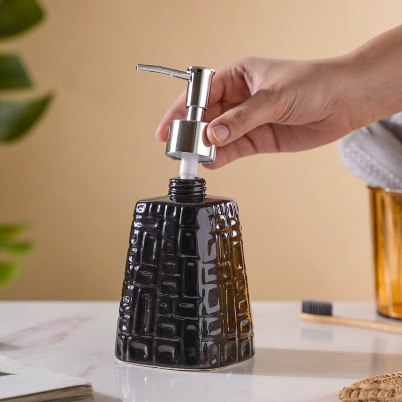 Textured Ceramic Dispenser With Nozzle Black 7 Inch