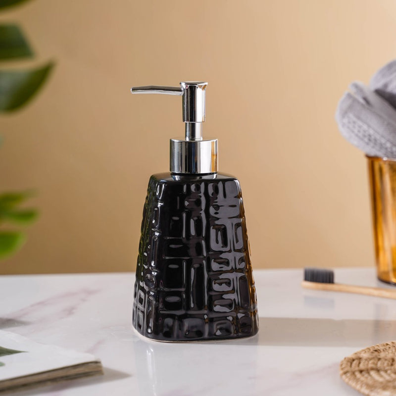 Textured Ceramic Dispenser With Nozzle Black 7 Inch