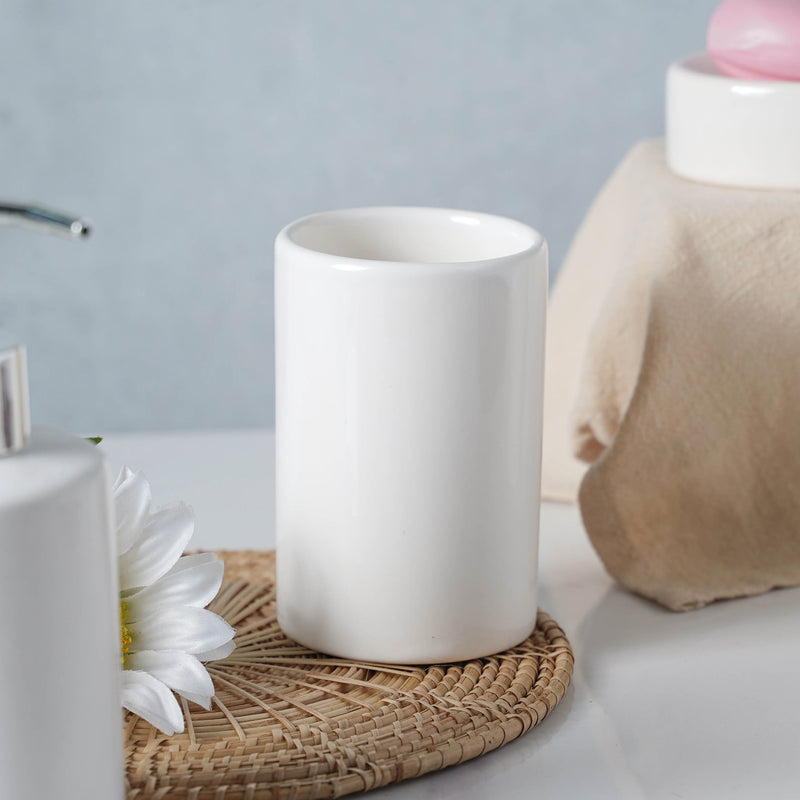 Crisp White Ceramic Bathroom Set