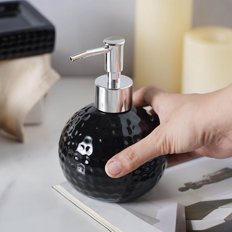 Black Fantasia Bath Set