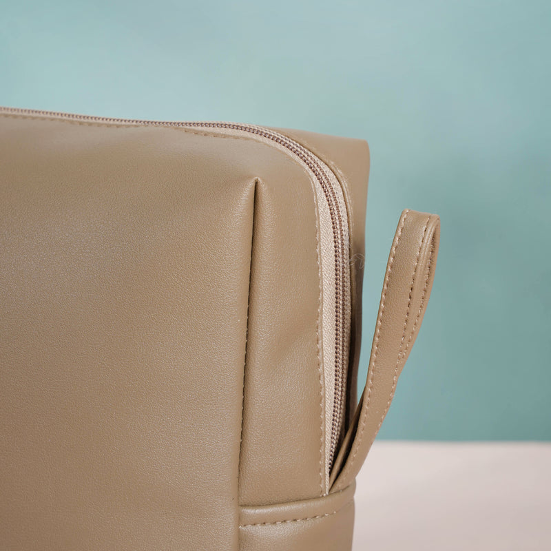 Beige Travel Kit Set of 4