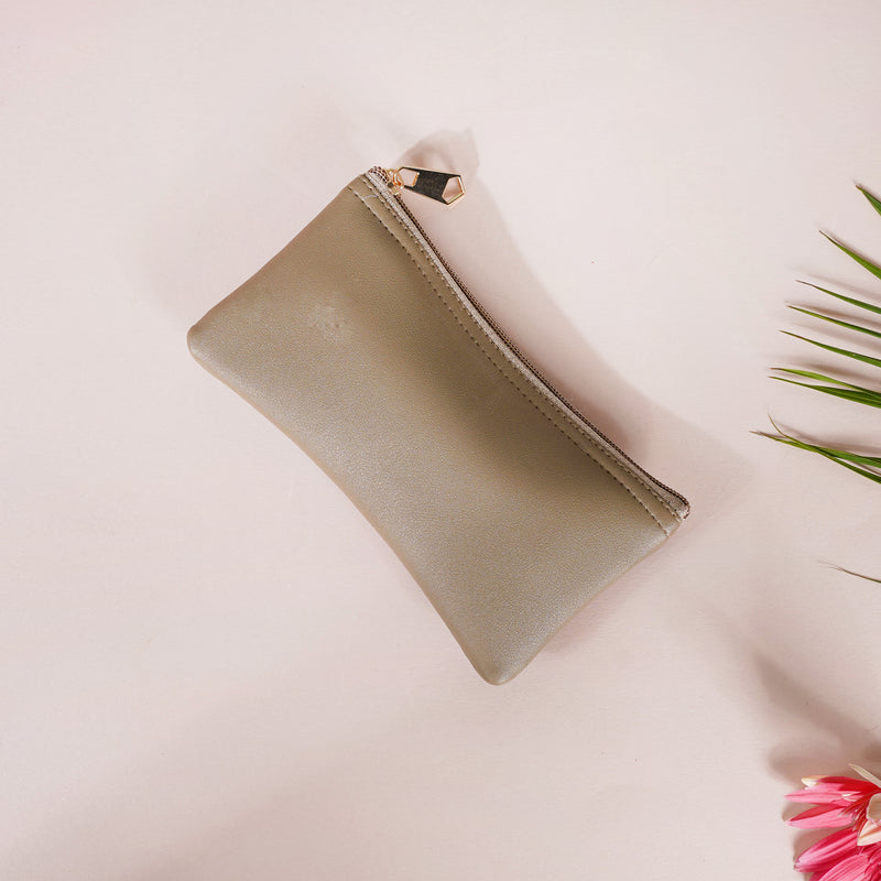 Beige Travel Kit Set of 4