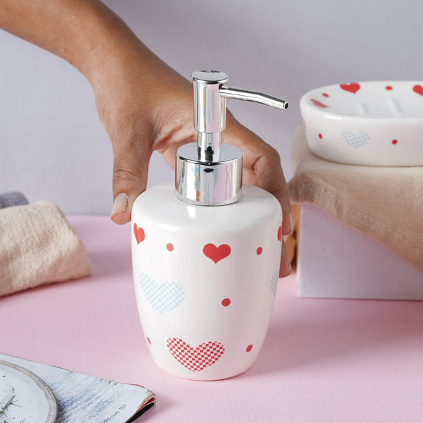 Little Hearts Ceramic Bath Set