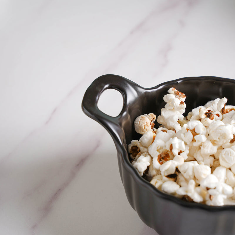 Black Berry Scallop Bowl 250 ml - Bowl, soup bowl, ceramic bowl, snack bowls, curry bowl, popcorn bowls, soup bowls with handles | Bowls for dining table & home decor
