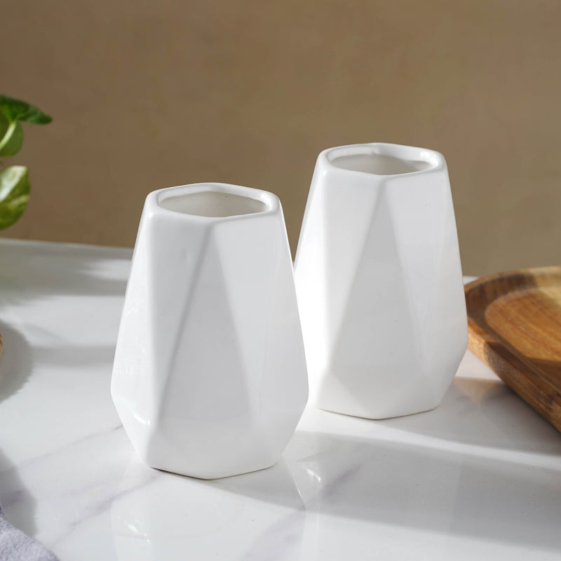 Geometric White Bath Set