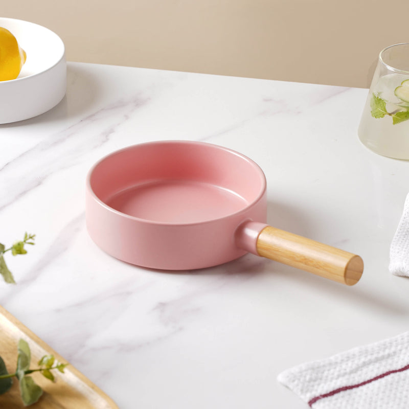 Very Berry Baking Pan With Handle - Serving bowls, noodle bowl, snack bowl, popcorn bowls | Bowls for dining & home decor