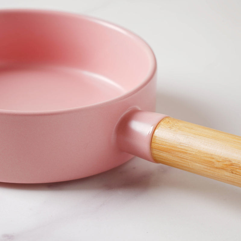Very Berry Baking Pan With Handle - Serving bowls, noodle bowl, snack bowl, popcorn bowls | Bowls for dining & home decor