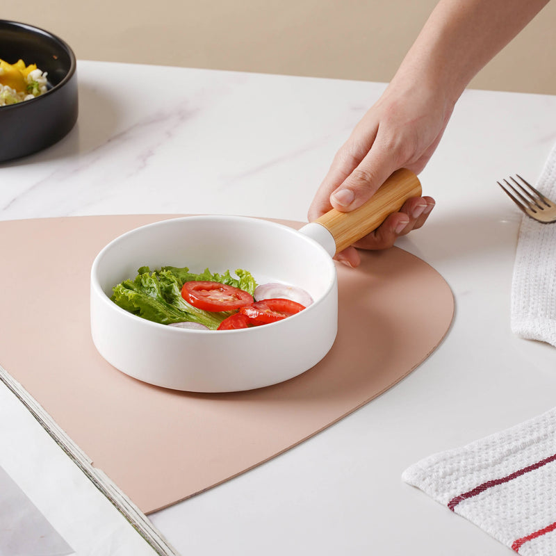 Snow White Baking Pan With Handle - Serving bowls, noodle bowl, snack bowl, popcorn bowls | Bowls for dining & home decor