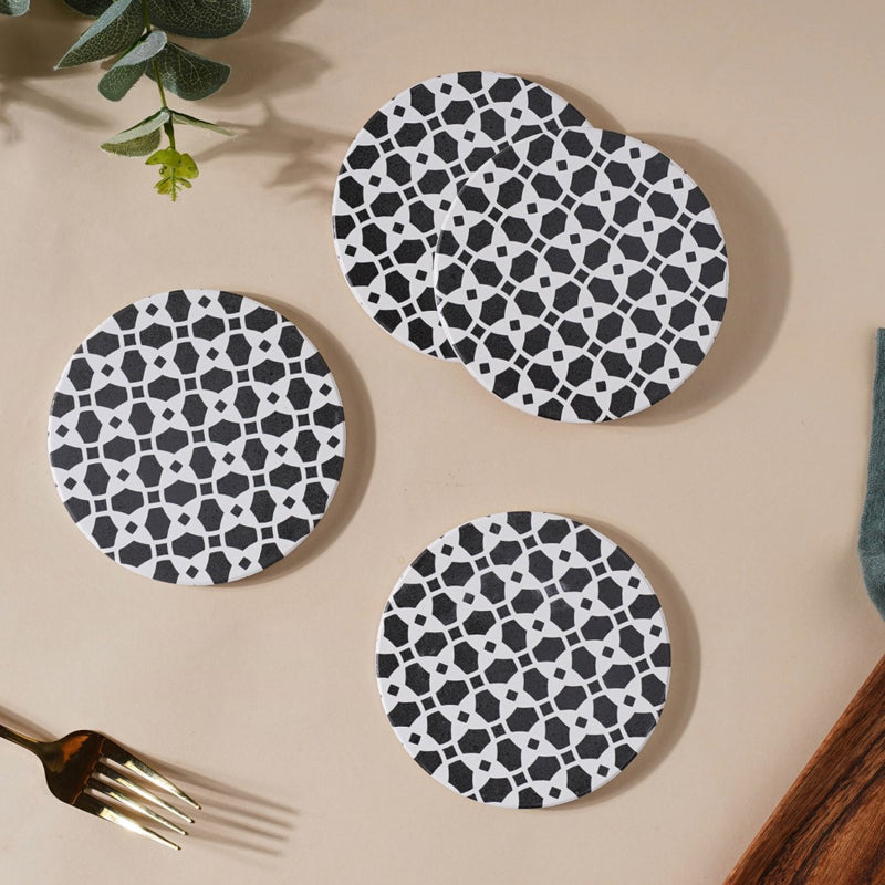 Zellij Art Round Ceramic Floral Trivet Black And White