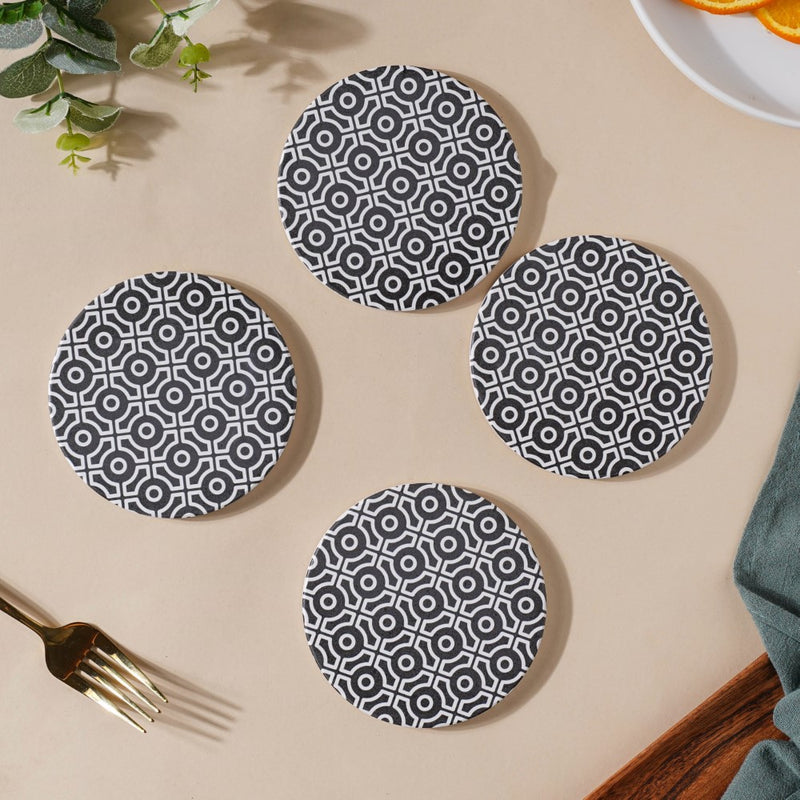 Zellij Art Round Abstract Patterned Ceramic Trivet Black And White