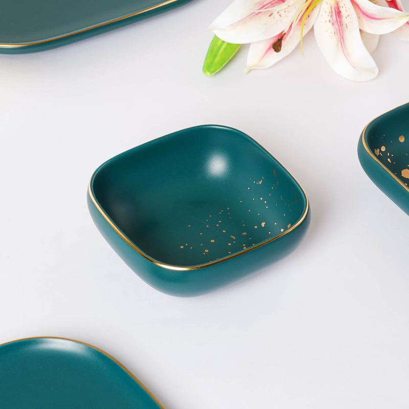 CARA Green 21 Piece Dinnerware Set For 6