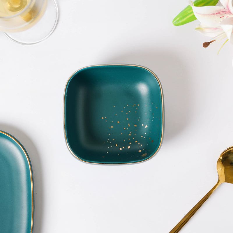 CARA Green 21 Piece Dinnerware Set For 6