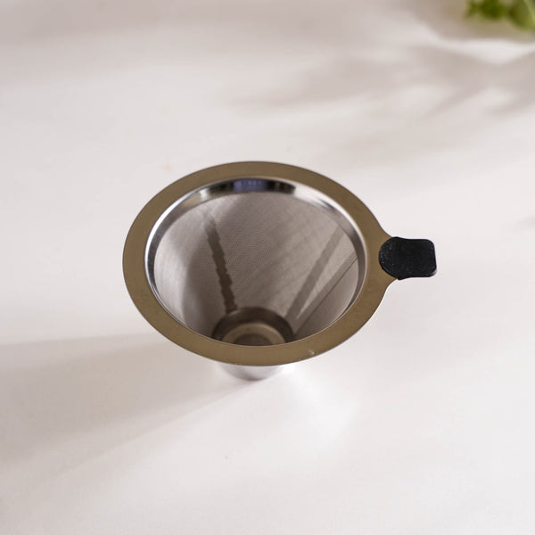 V60 Drip Coffee Filter With Silicon Grip- Coffee filter, coffee strainer | Coffee Filter for Pot & Home decor