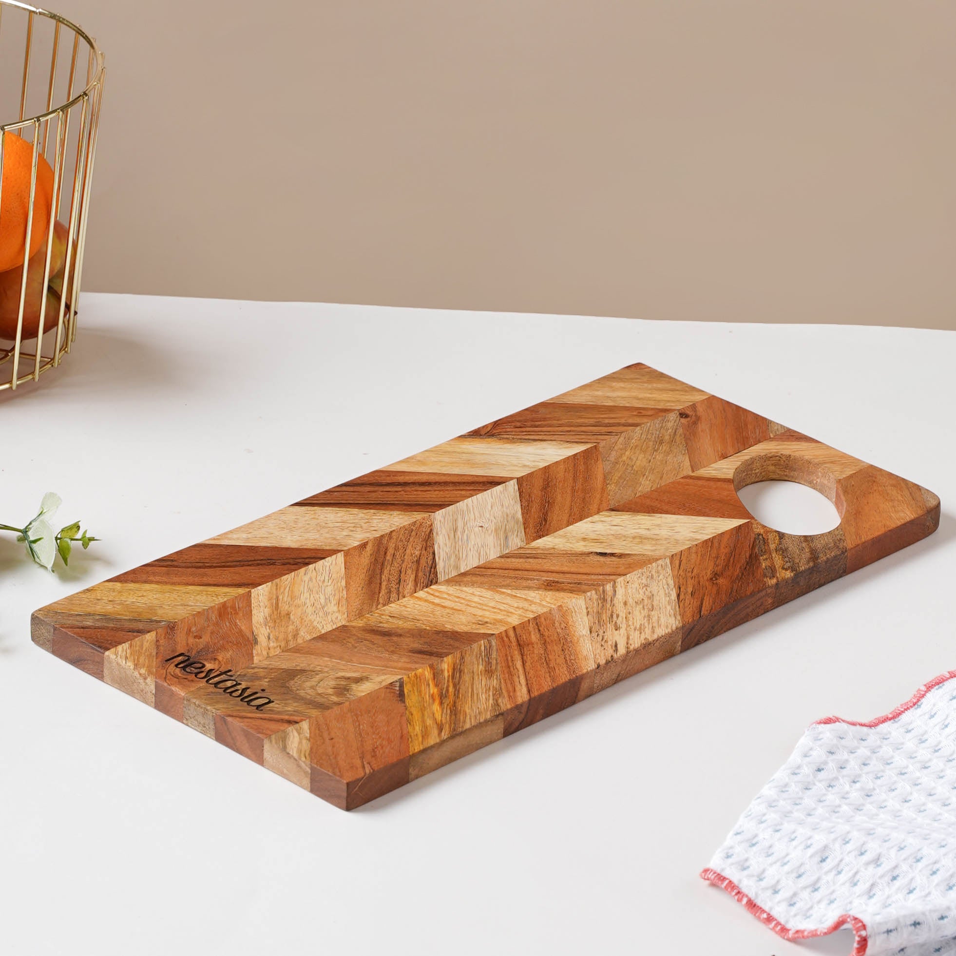 Khaya Wooden Cutting Board for Kitchen with Handle - 15.7x5.9 - Smal —  LUA' Decor