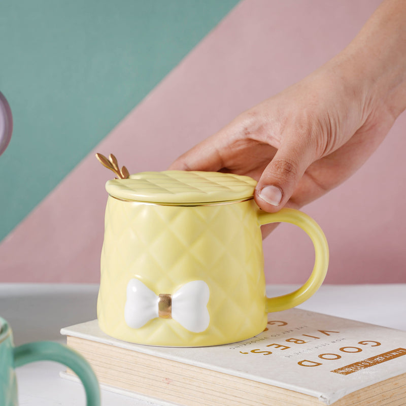 Textured Bow Cup- Mug for coffee, tea mug, cappuccino mug | Cups and Mugs for Coffee Table & Home Decor