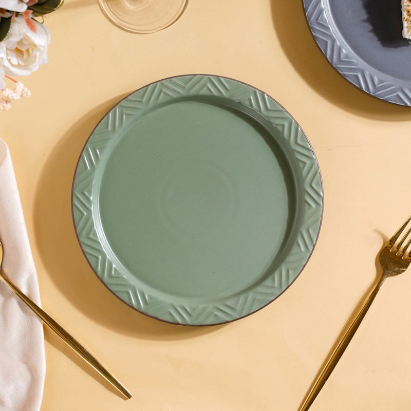 Serenity Snack Plate Green 8 Inch - Serving plate, snack plate, dessert plate | Plates for dining & home decor