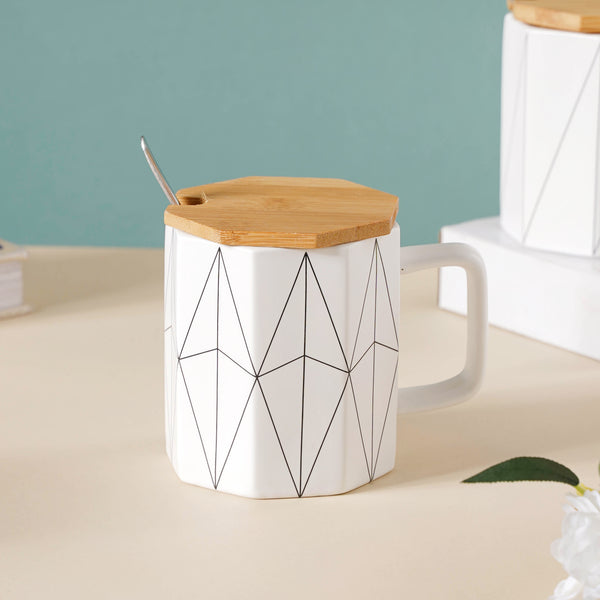 Textured Mug With Wooden Lid